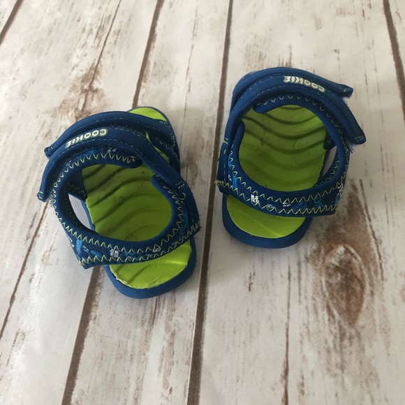 Sesame Street Toddler Sandals 2W - Picture 2 of 8